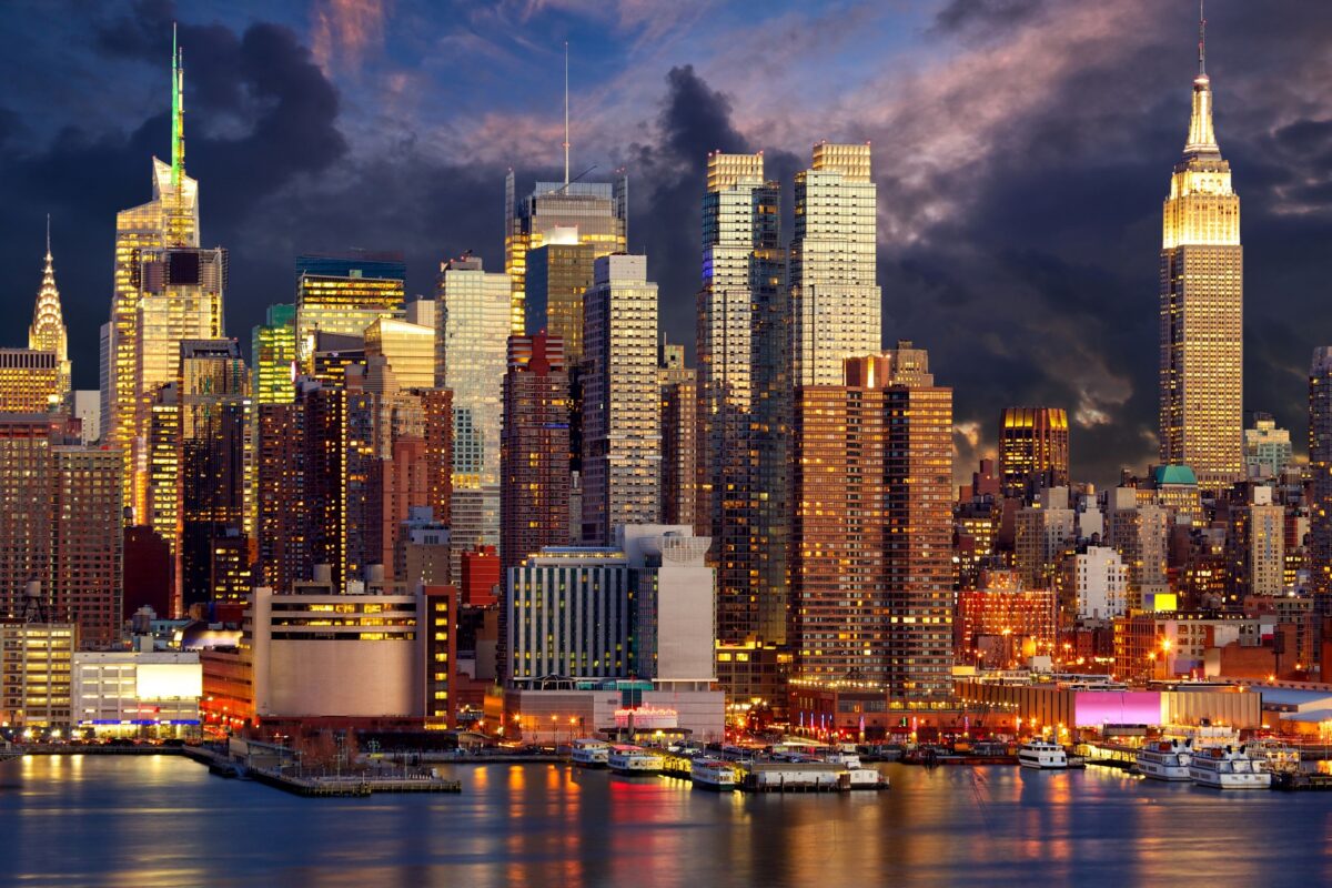 Visa EB-5: Mỹ tăng hạn mức đầu tư năm 2025 – Cơ hội vàng hay thách thức mới?