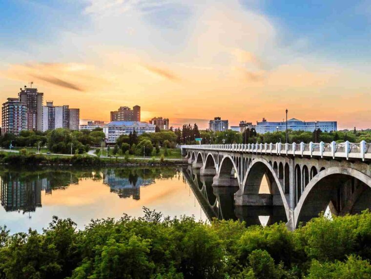 Saskatchewan Mở Đợt Nhận Hồ Sơ Định Cư Diện Nghề Nghiệp